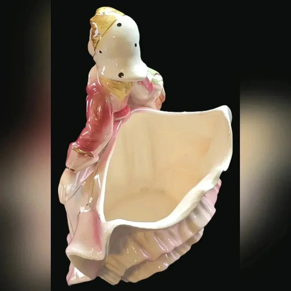 Vintage Lefton Lady in Flowing Pink Dress with Basket of Flowers Planter or Vase - Picture 7 of 11